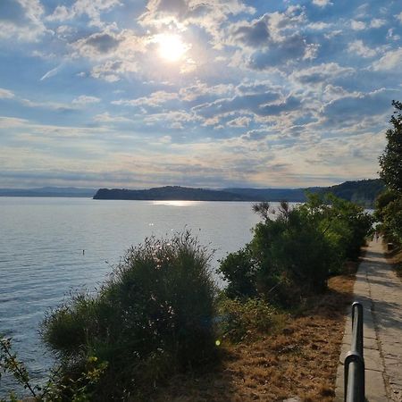 Piran Beach House - Private Oasis - Beachfront Apartment With A Sea View Terrace エクステリア 写真