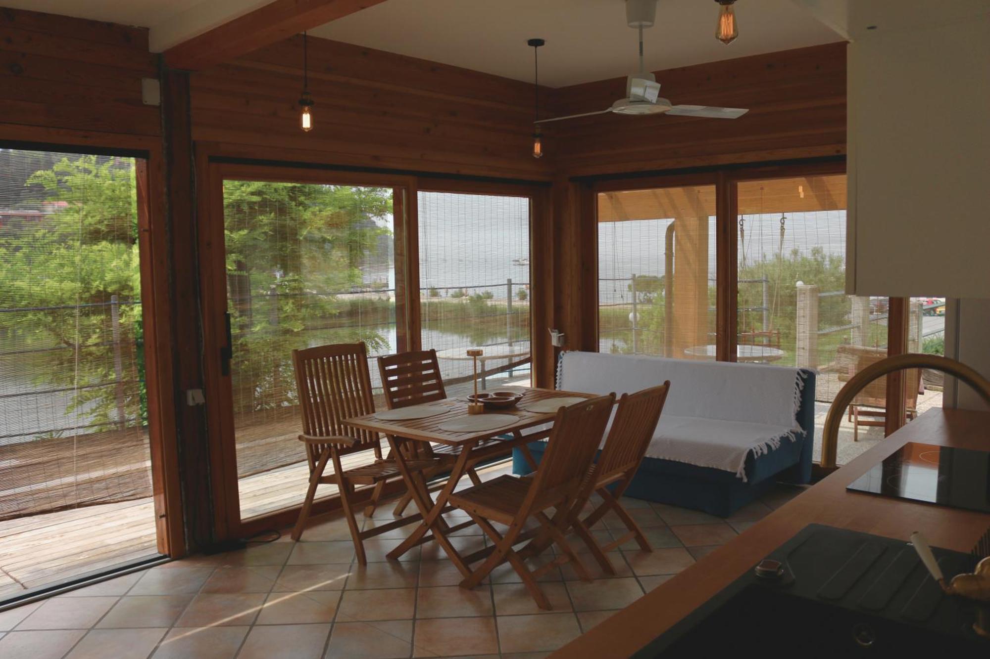 Piran Beach House - Private Oasis - Beachfront Apartment With A Sea View Terrace エクステリア 写真